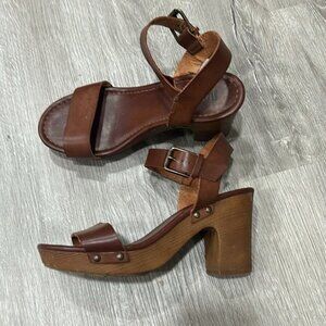 Mia Women’s Manuela Brown Block Chunky Strappy Open Toe Sandal Heels Size 6.5